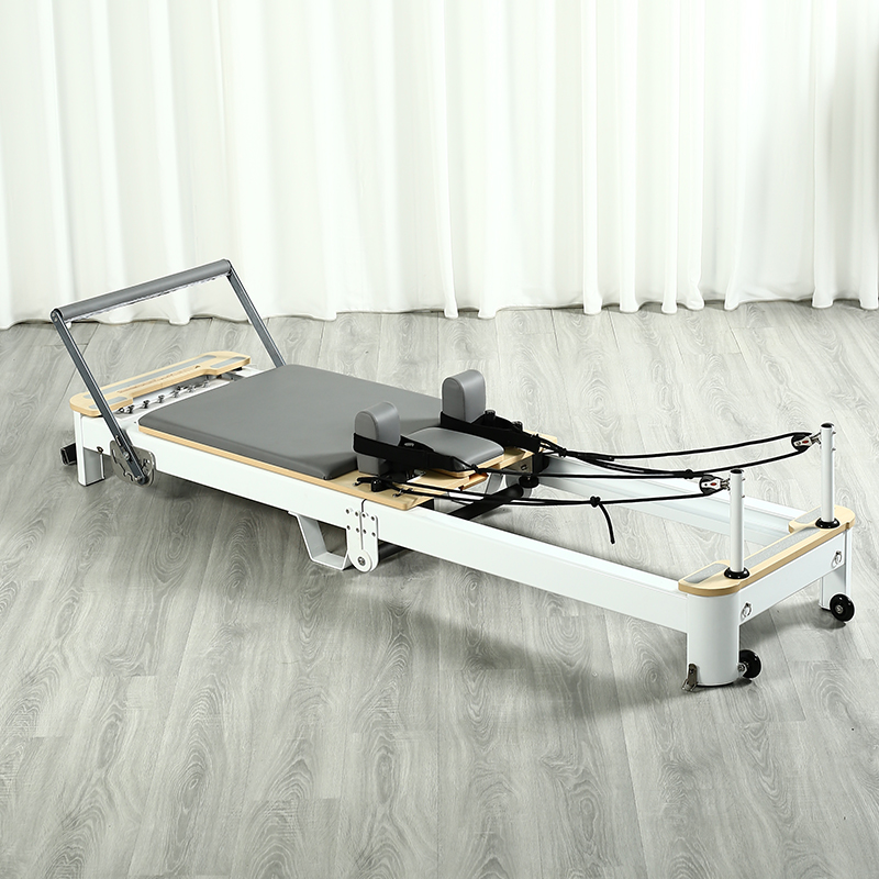 Maßgefertigter Tragbarer Faltb – Pilates & Yoga Unleashed Studio Tuckahoe Bewertung und Preis